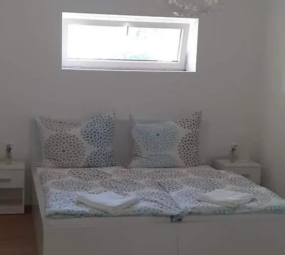דירה Panziozoenik